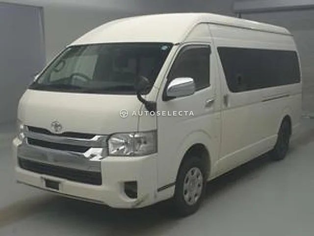 Toyota Hiace Wagon 2017, auction grade RA