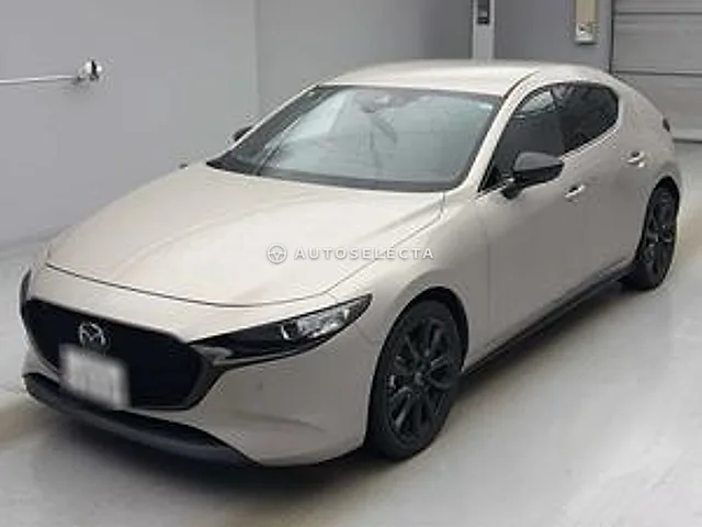 Mazda MAZDA3 Fastback 2023, auction grade 3