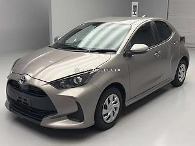 Toyota Yaris 2021, auction grade R