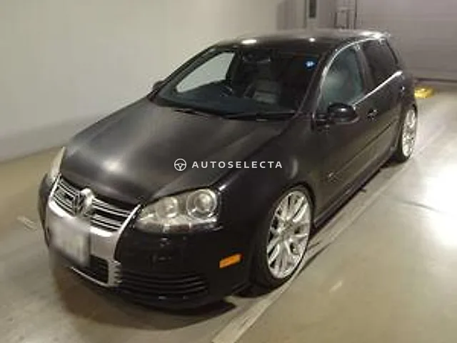 Volkswagen Golf 2006, auction grade 4