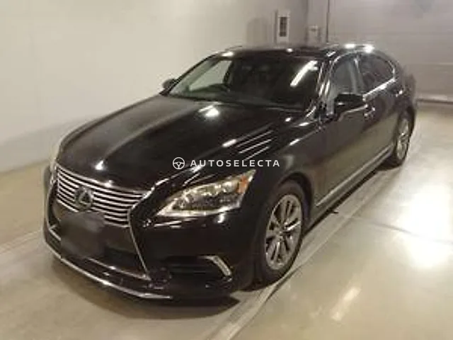 Lexus LS 2013, auction grade 3.5