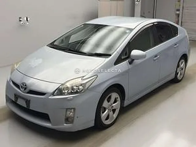 Toyota Prius 2011, auction grade 3