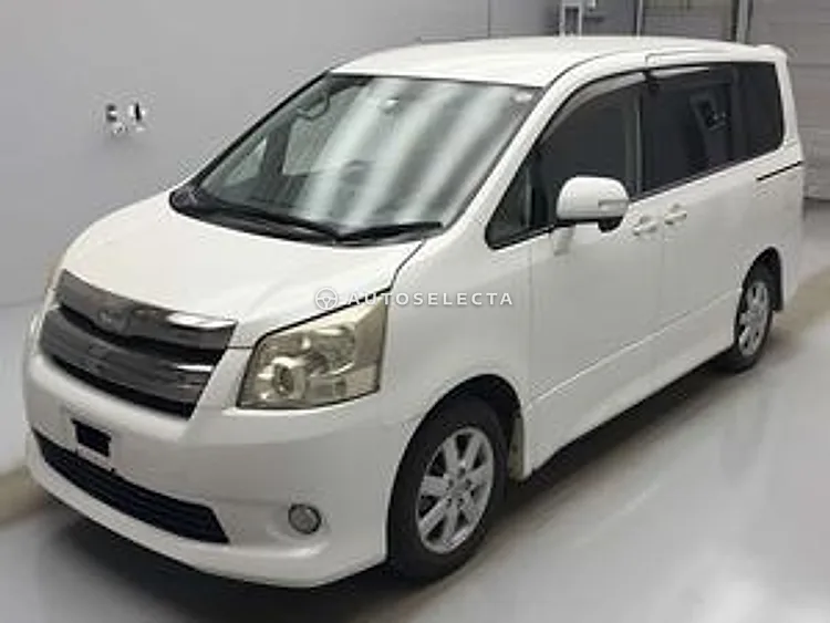 Toyota Noah 2008, photo 1 of 1