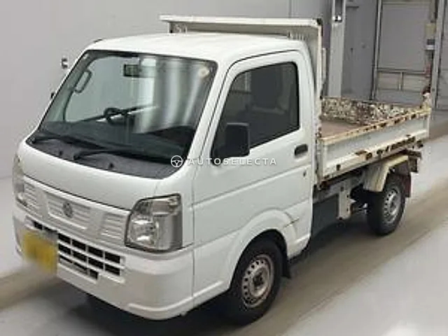 Nissan NT100 Clipper 2015, auction grade R
