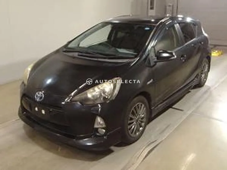 Toyota Aqua 2012, photo 1 of 1