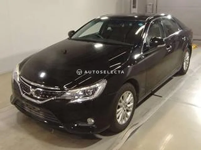 Toyota Mark X 2015, auction grade R