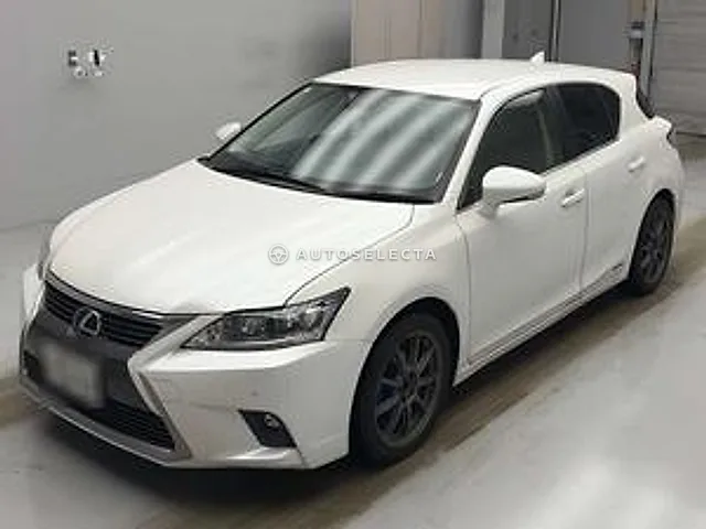 Lexus CT 2017, auction grade RA