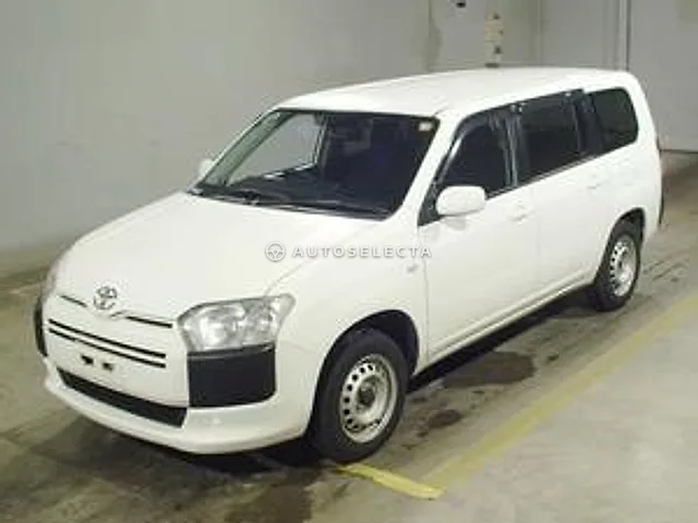 Toyota Succeed Wagon 2017, auction grade 3.5