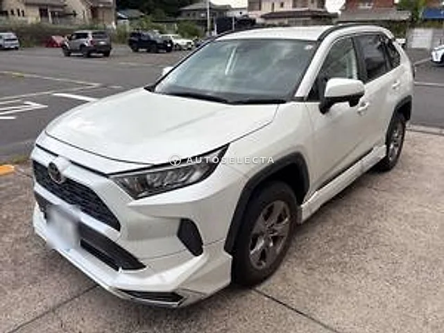 Toyota RAV4 2022, auction grade R