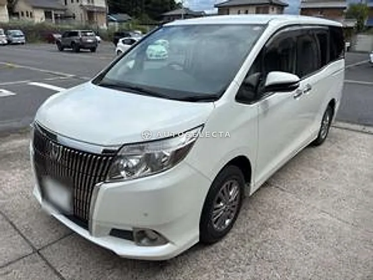Toyota Esquire 2014, photo 1 of 1