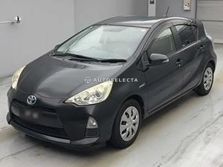 Toyota Aqua 2014, photo 1 of 1