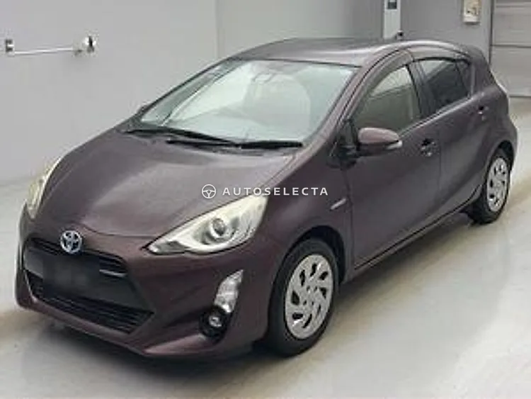 Toyota Aqua 2016, photo 1 of 1