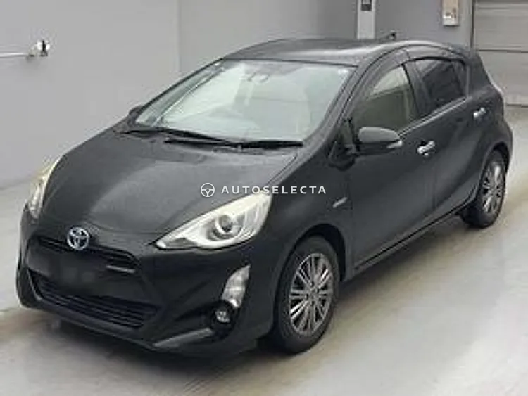 Toyota Aqua 2017, photo 1 of 1