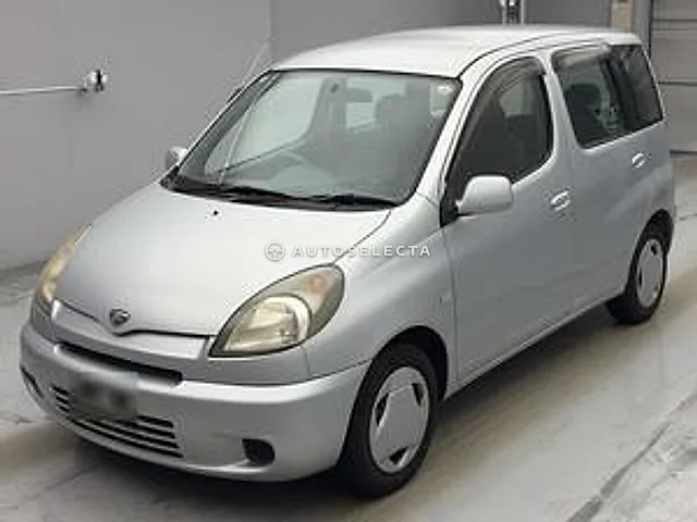 Toyota Funcargo 2000, auction grade 3