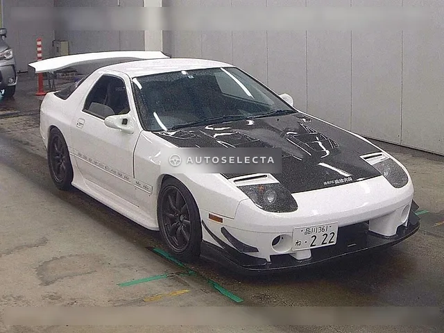 Mazda Savanna RX-7 1990, auction grade R