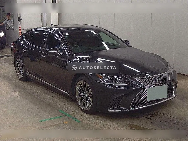 Lexus LS 2017, auction grade 4.5