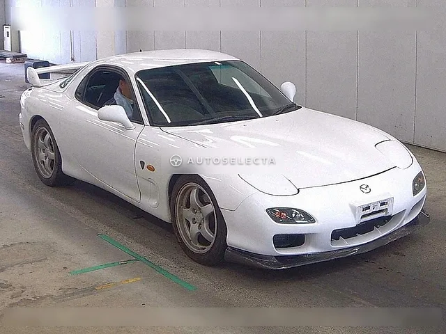Mazda RX-7 Spirit R 2003, auction grade R