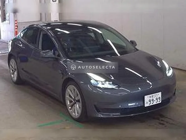 Tesla Model 3 2021, auction grade 4