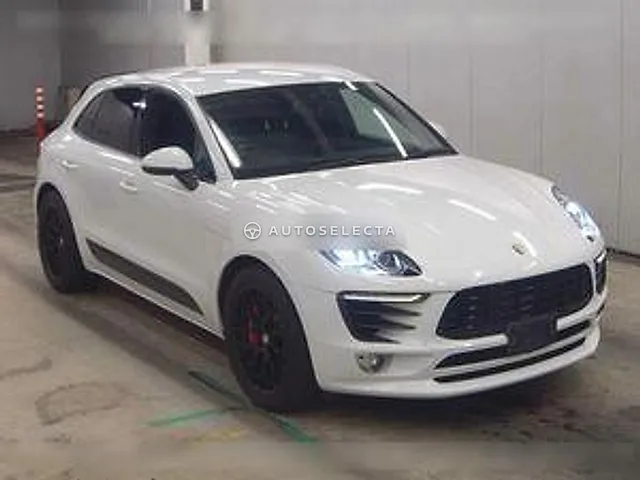 Porsche Macan 2014, auction grade 3.5