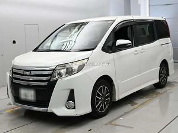 Toyota Noah 2014, photo 1 of 1