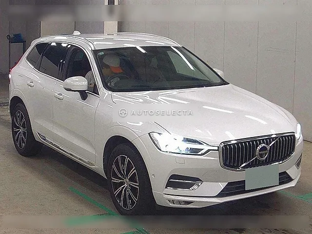 Volvo XC60 2018, auction grade 4.5