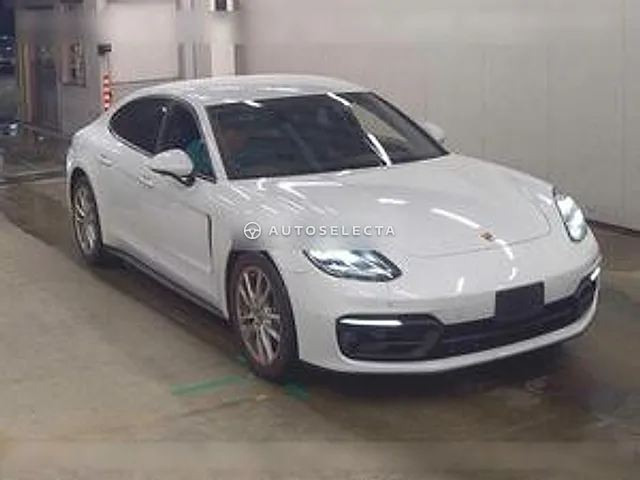 Porsche Panamera 2021, auction grade 4.5