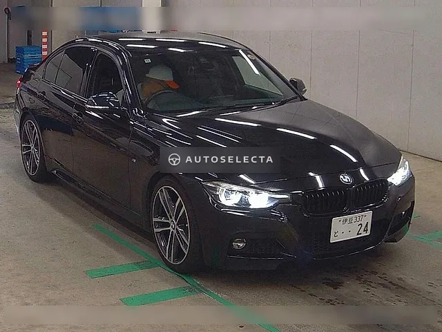 BMW 3 Series 2018, auction grade 4.5