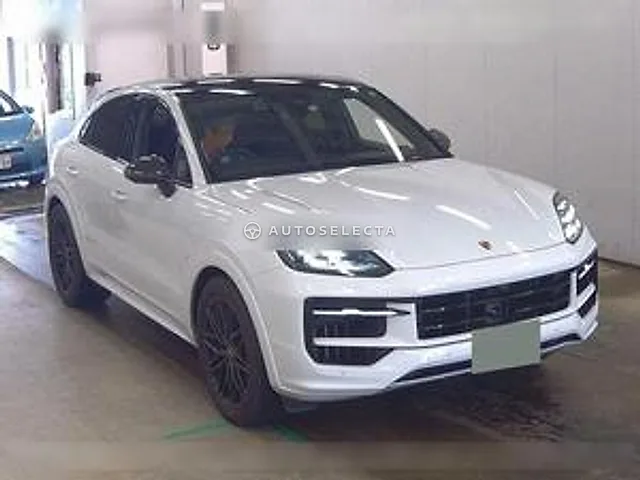 Porsche Cayenne Coupe 2024, auction grade 5