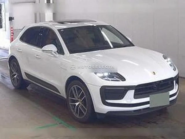 Porsche Macan 2024, auction grade 4.5