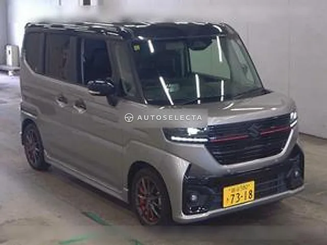 Suzuki Spacia Custom 2023, auction grade 4.5