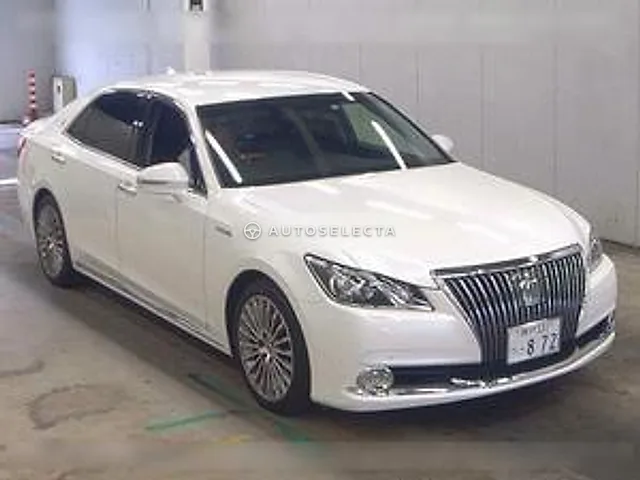 Toyota Crown Majesta 2013, auction grade 4