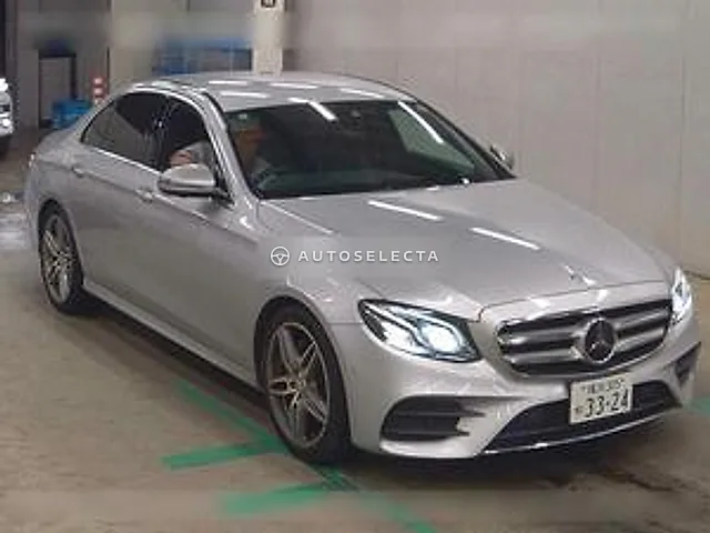 Mercedes-Benz E-Class 2016, auction grade 4.5