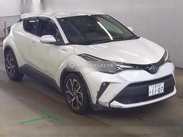 Toyota C-HR 2019, auction grade 3