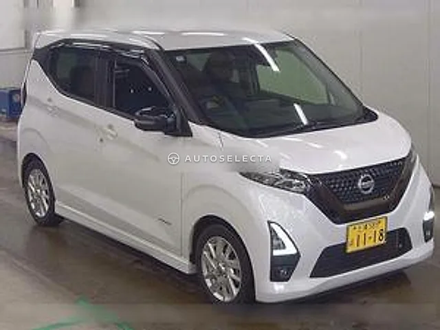Nissan Dayz 2022, auction grade 3.5