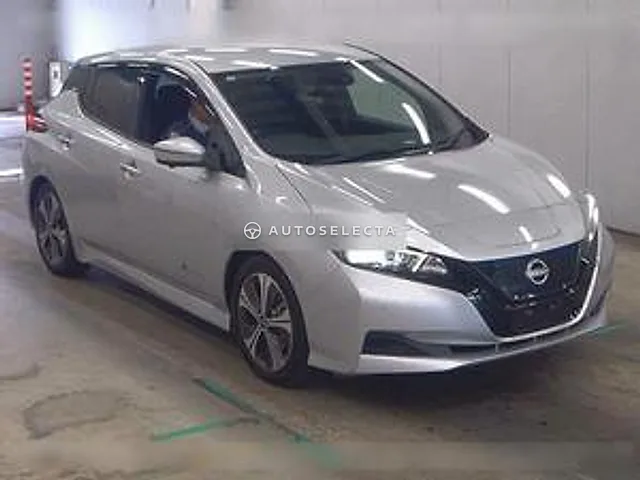 Nissan Leaf 2022, auction grade 4.5