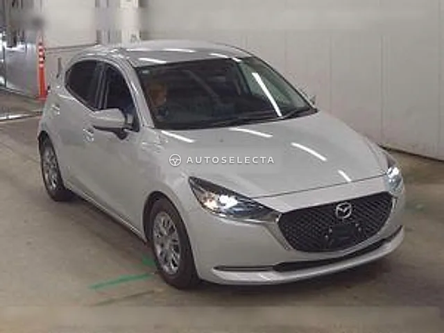Mazda MAZDA2 2021, auction grade 3.5