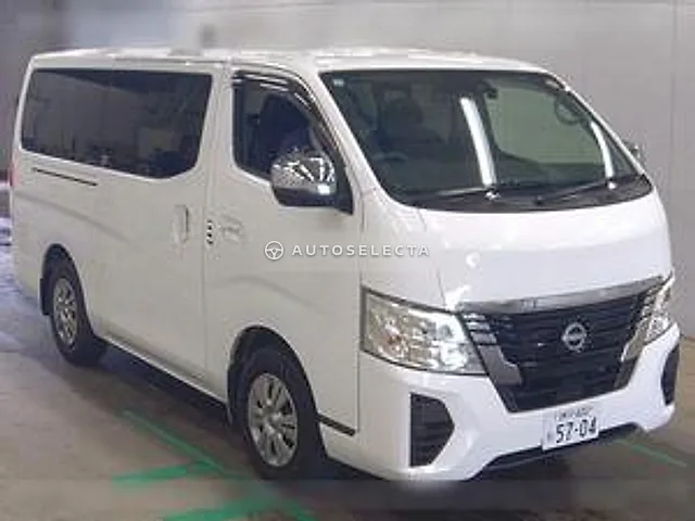 Nissan Caravan Van 2023, auction grade 4.5