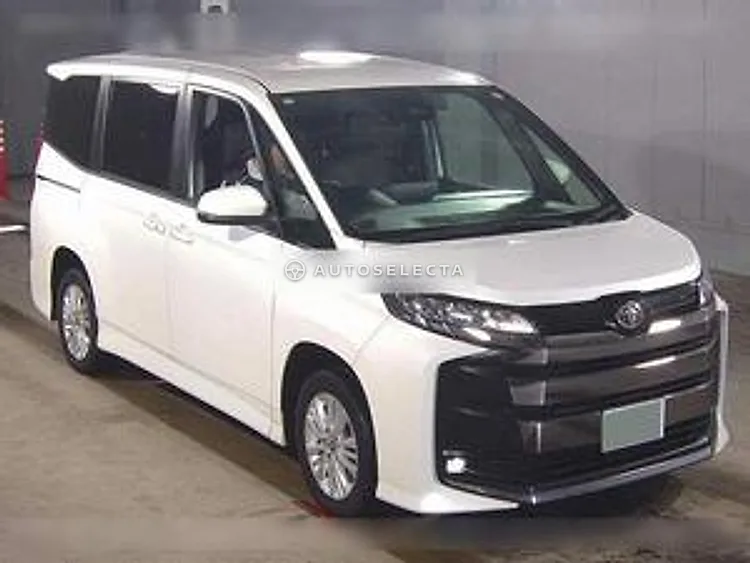 Toyota Noah 2022, photo 1 of 1