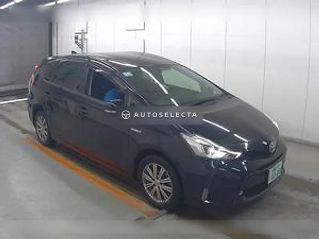 Toyota Prius Alpha 2016, auction grade 3.5