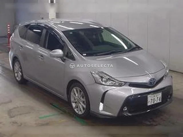Toyota Prius Alpha 2020, auction grade 4