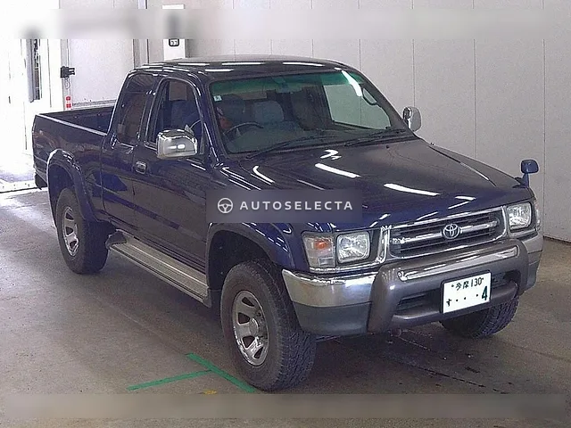 Toyota Hilux Sports Pick Up 2001, auction grade 4