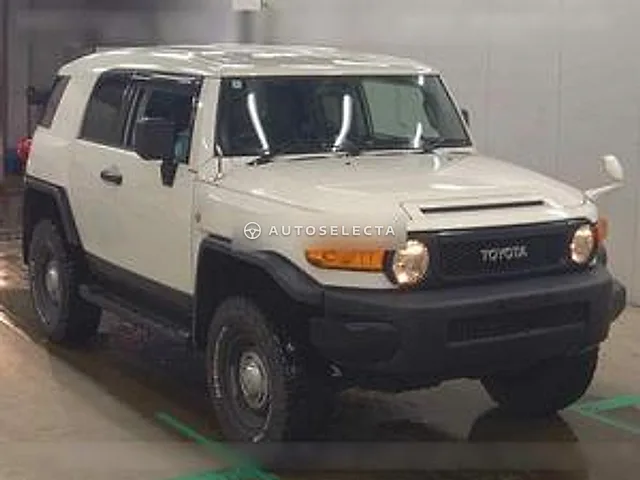 Toyota FJ Cruiser 2011, auction grade 4