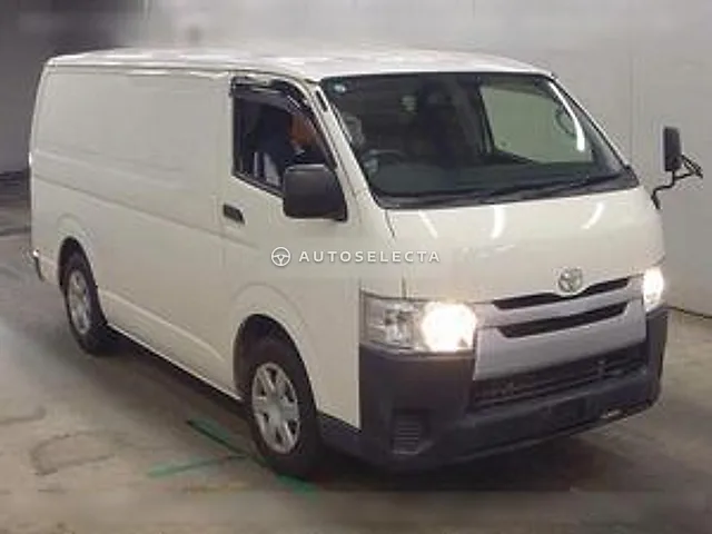 Toyota Hiace Van 2019, auction grade R