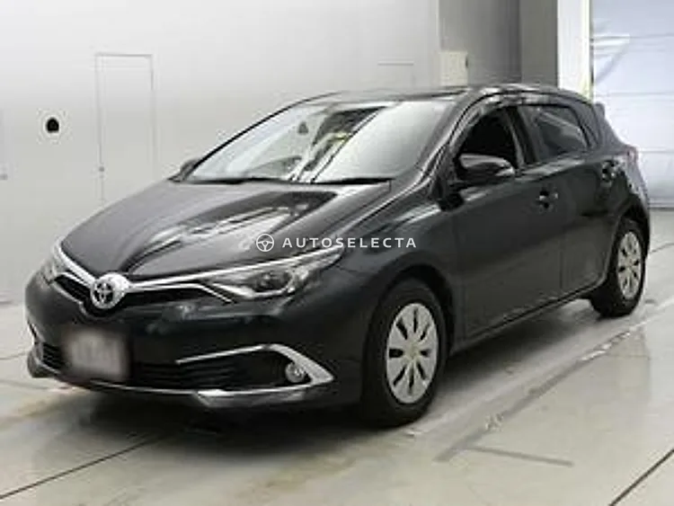 Toyota Auris 2016, photo 1 of 1