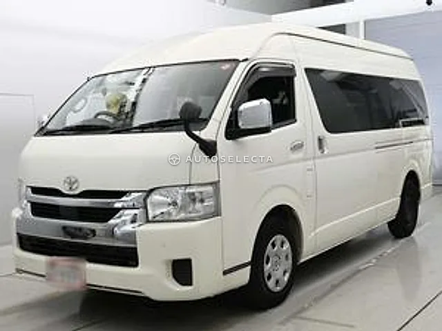 Toyota Hiace Wagon 2021, auction grade RA
