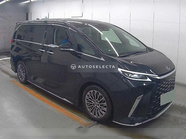 Lexus LM 2025, auction grade 6