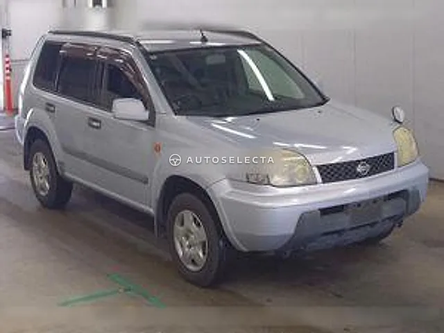 Nissan X-Trail 2002, auction grade 3.5