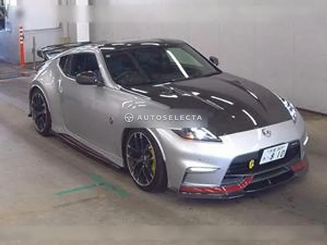 Nissan Fairlady Z 2013, auction grade 3.5
