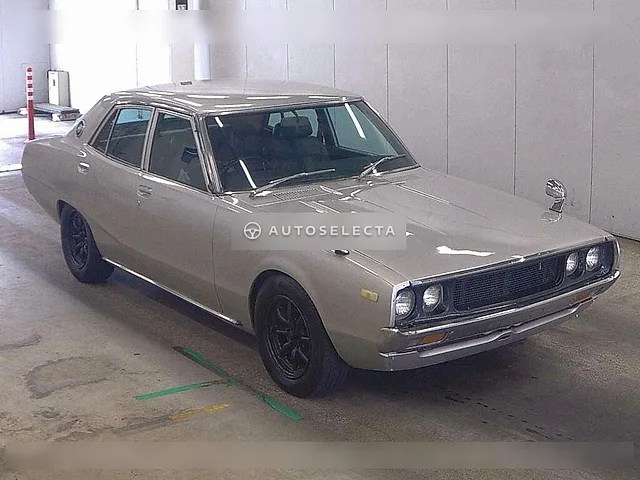 Nissan Skyline 1974, auction grade 3