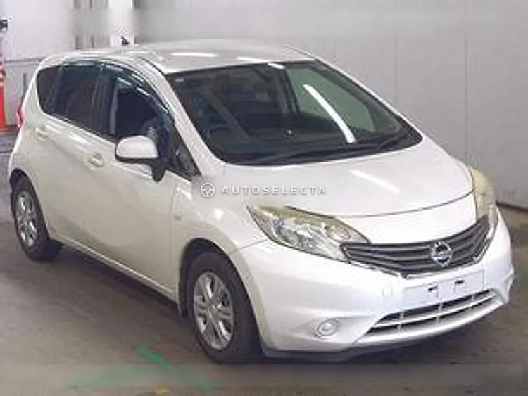 Nissan Note 2013, photo 1 of 1